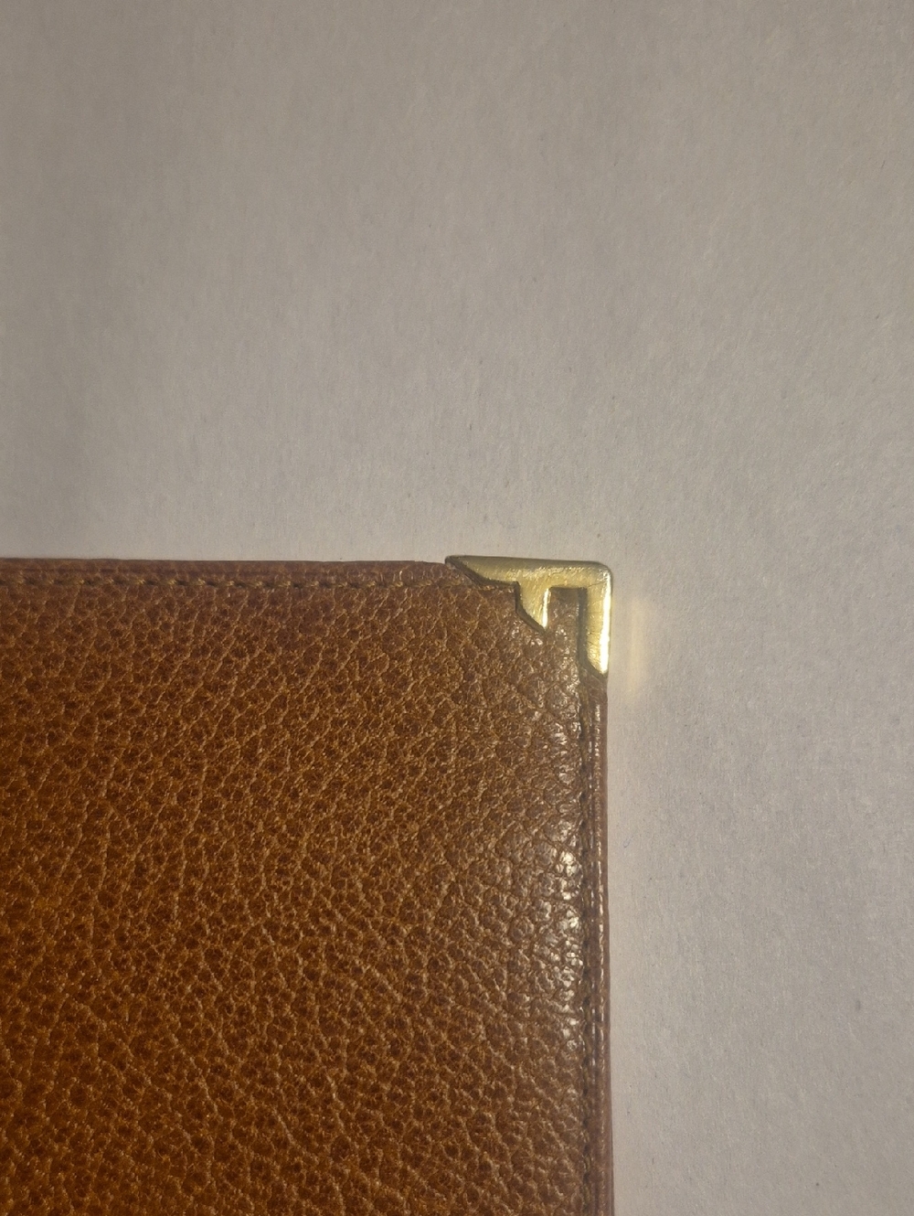 Salvatore ferragamo checkbook holder /wallet .like New . Authentic. - Picture 9 of 11